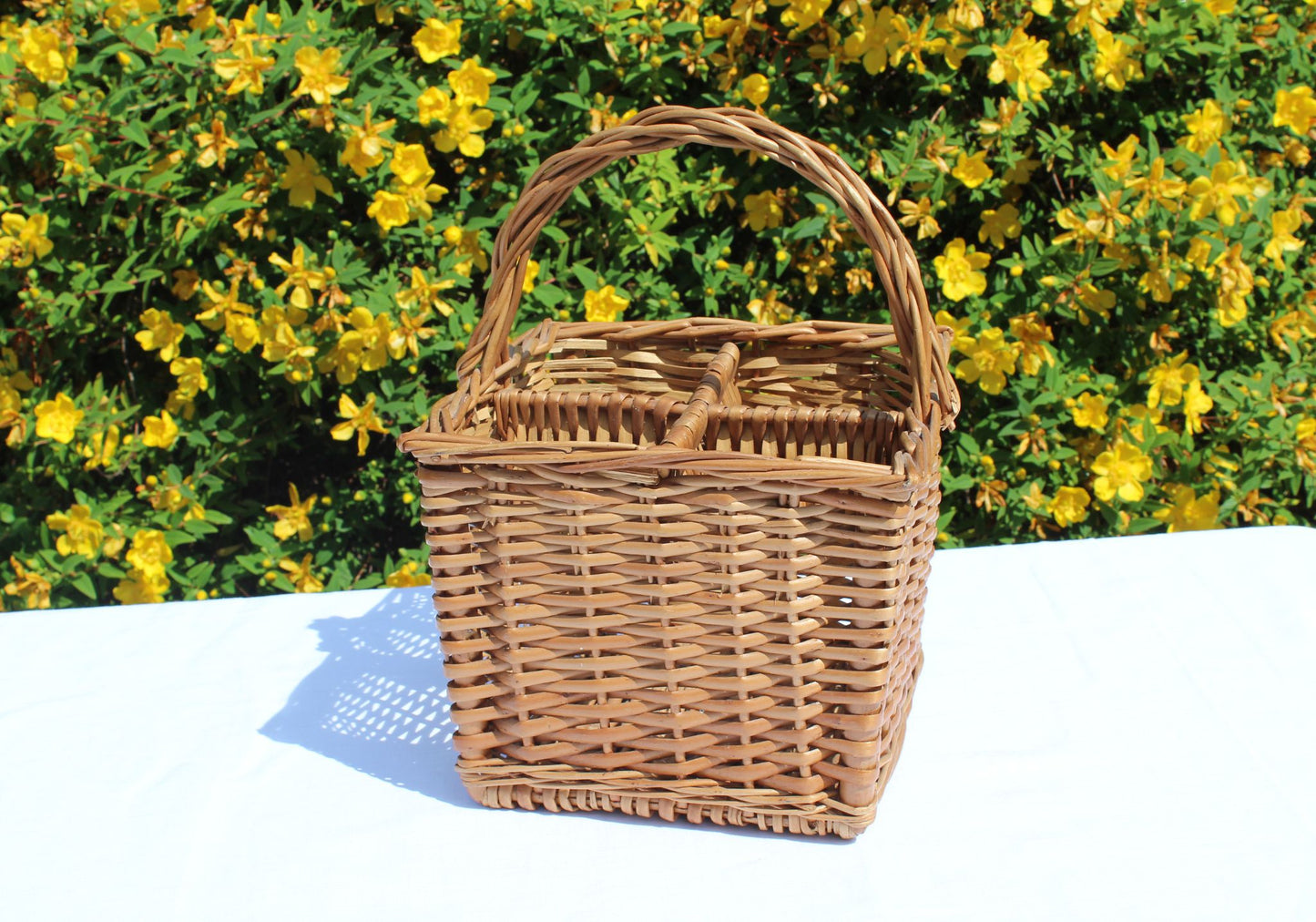 Wicker Wine Bottle Basket