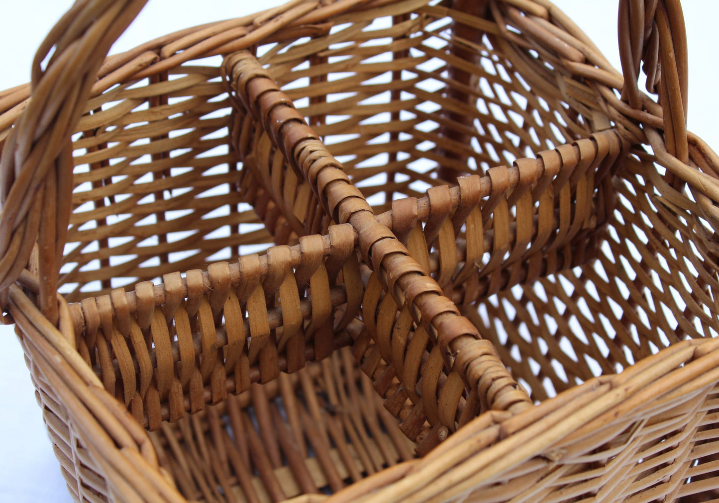 Wicker Wine Bottle Basket