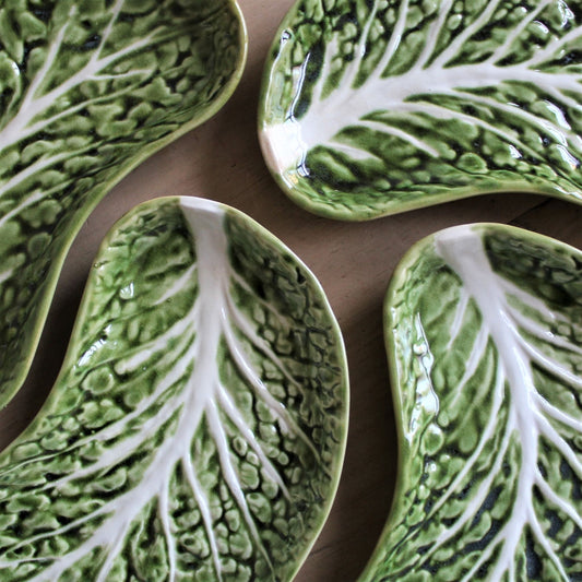 Cabbage Leaf Plates (Light Green)